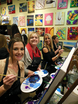 Fayette Mall | Painting, Fun and Wine | Pinot's Palette